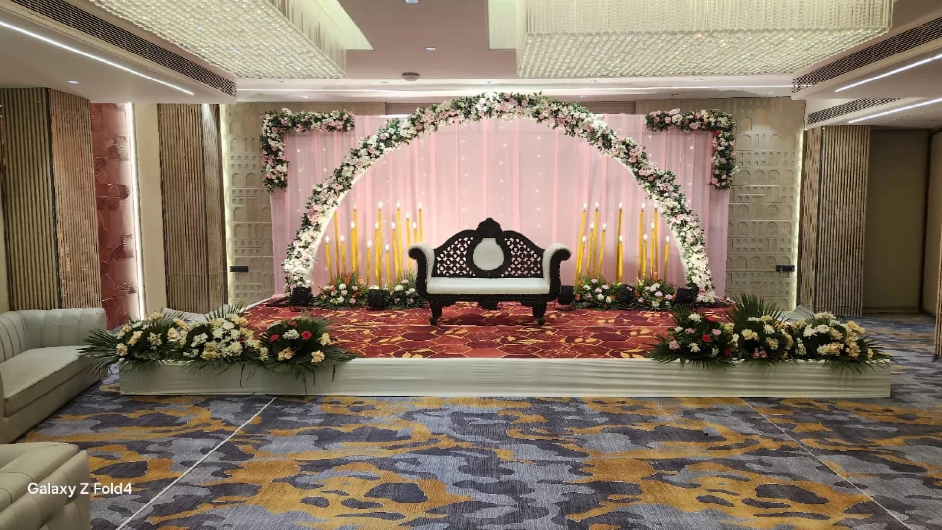 Hotel Raaj Palace